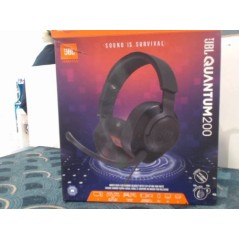 JBL Quantum 200